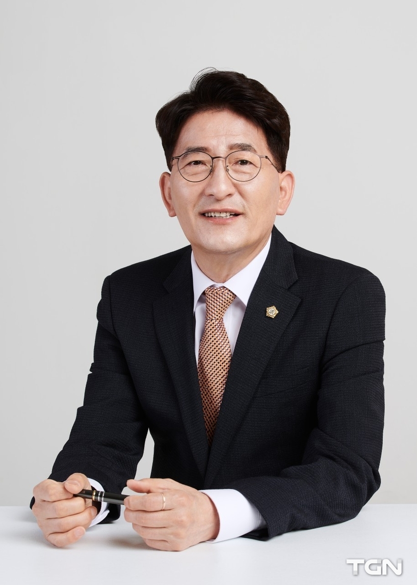 수원특례시의회 의장 김기정